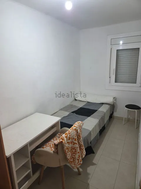 Room for rent, Montornès del Vallès