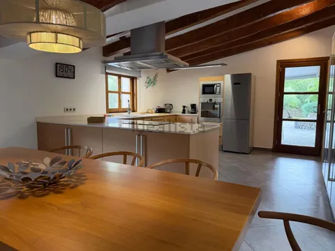 Будинок 715 м² у Pollença