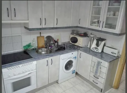 Habitación en alquiler, Madrid (2/12)