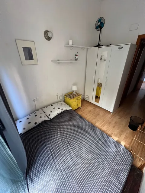 Habitació de lloguer, Barcelona (3/8)