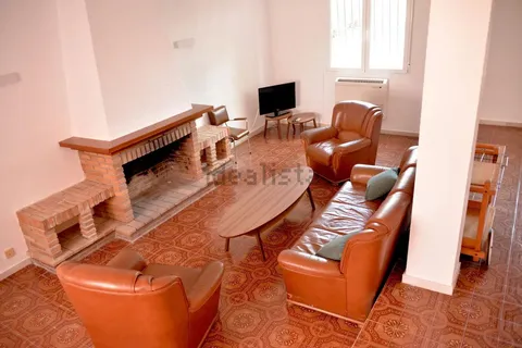 Casa de 190 m² a Oriola