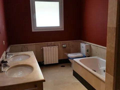 Casa de 474 m² a San Roque