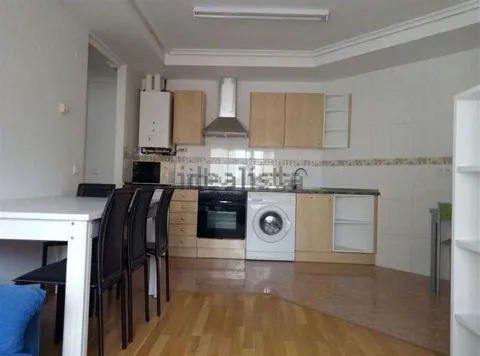 Pis de 45 m² a Lleó (2/10)