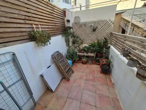 Pis de 73 m² a València