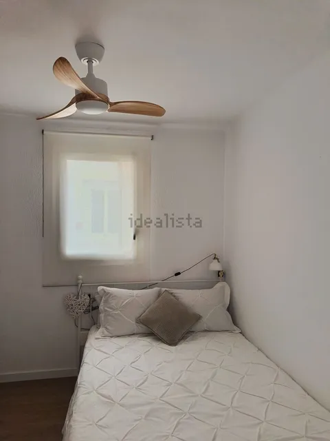 Room for rent, Mataró