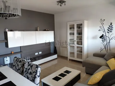 Piso de 100 m² en Churriana de la Vega (2/26)