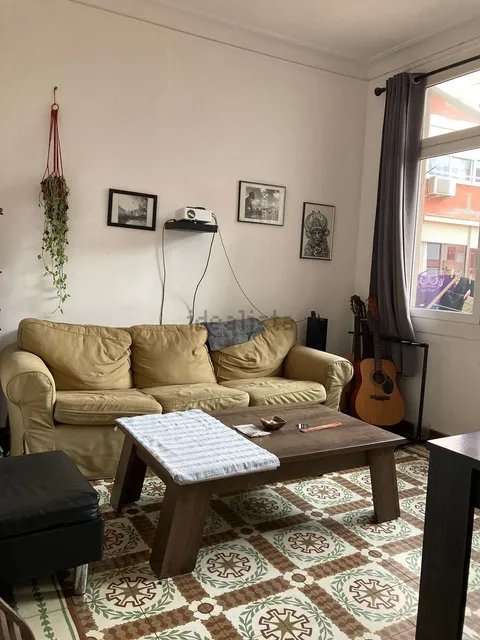 Room for rent, Barcelona (3/9)