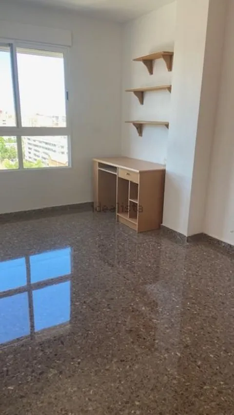 Pis de 111 m² a València