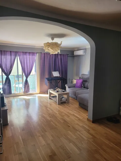Habitació de lloguer, Castelldefels