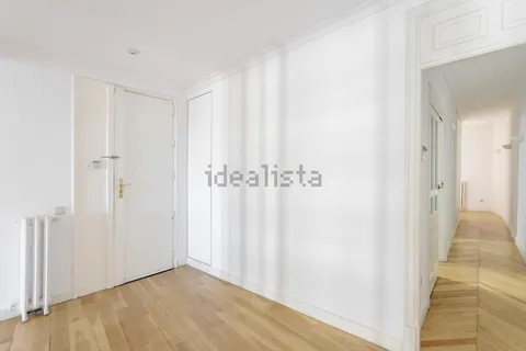Wohnung 140 m² in Madrid