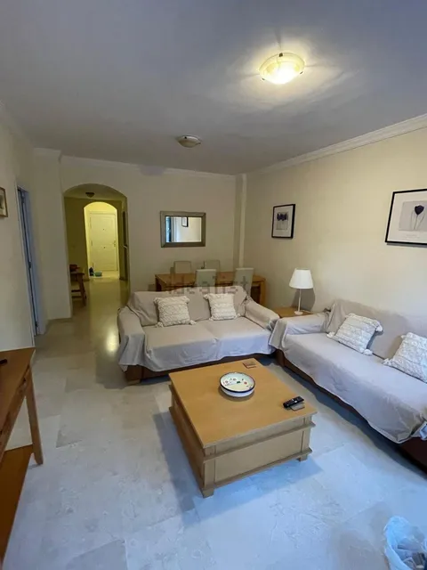 Habitación en alquiler, Estepona (2/5)