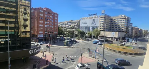 Pis de 105 m² a Alacant