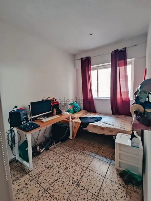 Кімната в оренду, Madrid