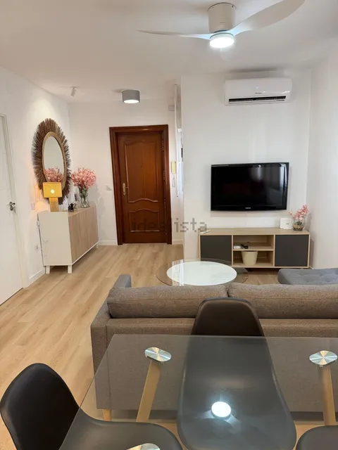 Habitación 100 m², Almería