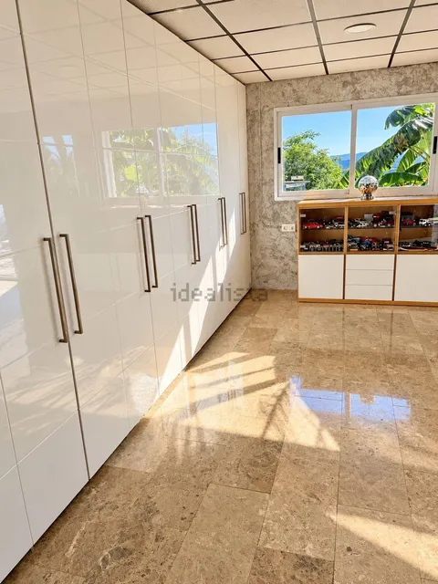 Casa de 400 m² a Xiva