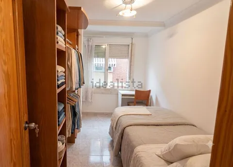 Habitació de lloguer, Asp (3/8)