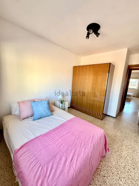 Habitació de lloguer, Osca