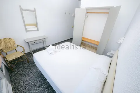 Habitació de lloguer, Santa Eulària des Riu