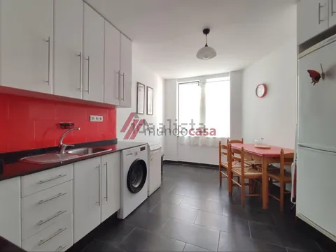 Wohnung 56 m² in Ferrol
