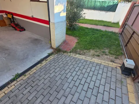 House 180 m² in Moriscos