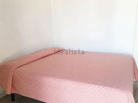Habitació de lloguer, Vilanova i la Geltrú (2/8)