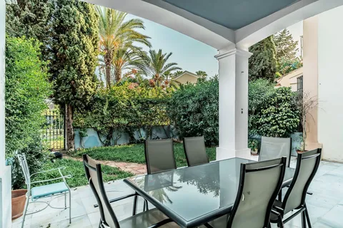 Casa de 250 m² en Marbella