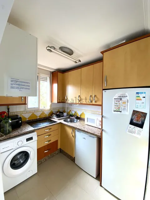 Habitación en alquiler, Sevilla (4/6)