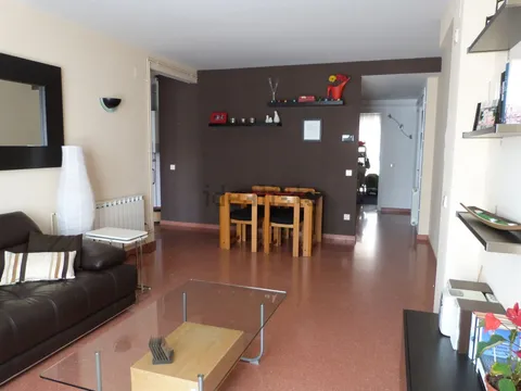Pis de 84 m² a Avinyó