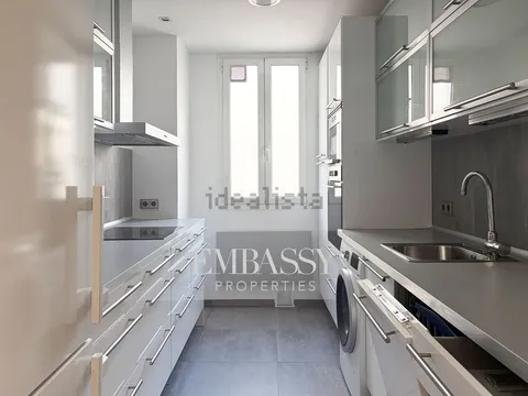 Wohnung 140 m² in Madrid