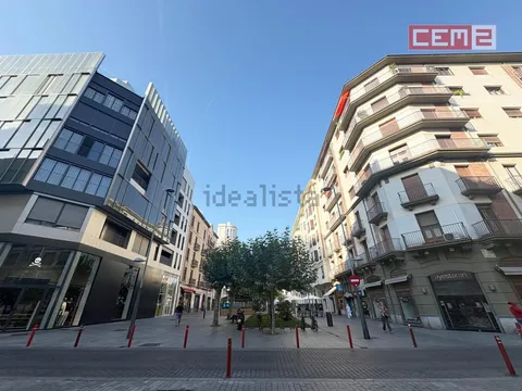 Appartement 74 m² à Pampelune