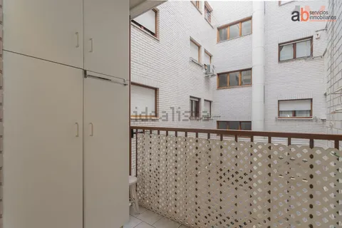 Pis de 130 m² a Pamplona