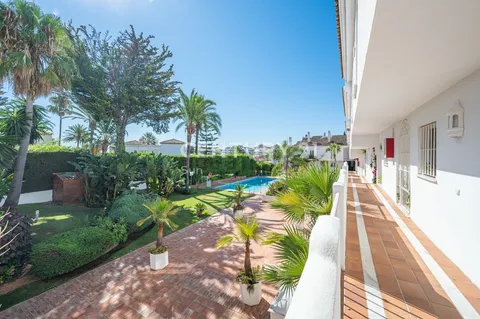 Haus 167 m² in Marbella
