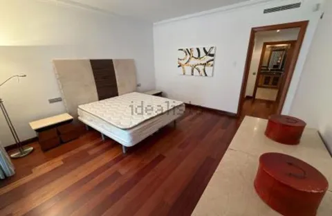 Wohnung 300 m² in Marbella