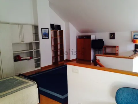 Casa de 210 m² en Oleiros