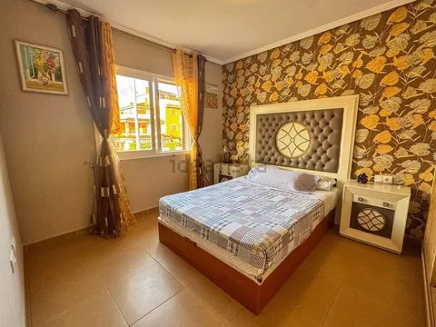 Pis de 65 m² a Oriola