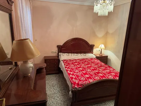 Chambre à louer, Valence