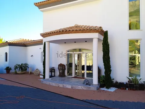 Casa de 378 m² a Altea