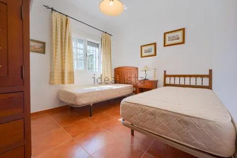 Casa de 188 m² a Carmona