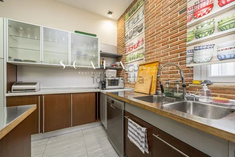 Flat 111 m² in Madrid