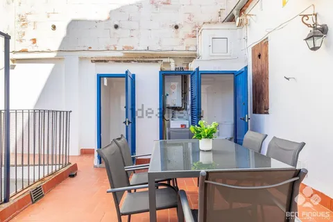 Flat 90 m² in Sitges