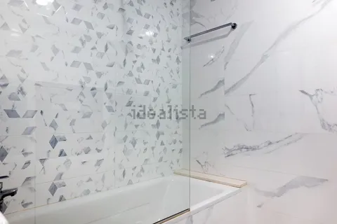 Wohnung 171 m² in Valencia