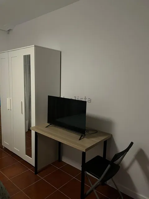 Habitació de lloguer, Cártama