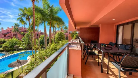Flat 120 m² in Estepona