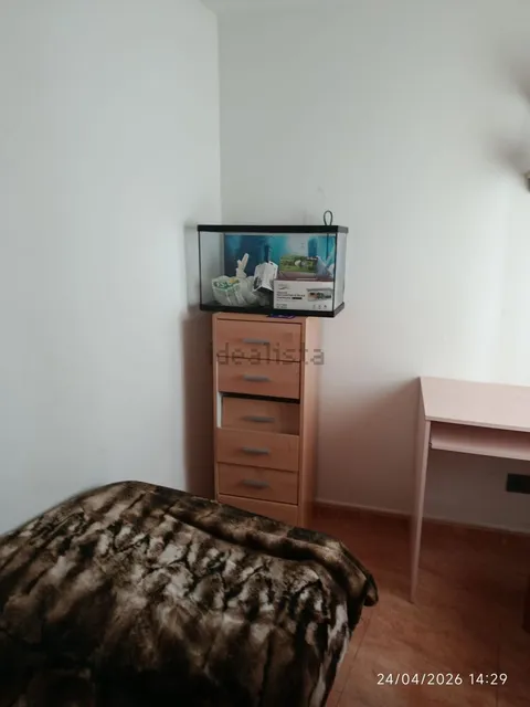 Habitació de lloguer, Santa Coloma de Gramenet (2/7)