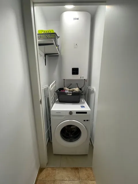 Chambre à louer, Valence