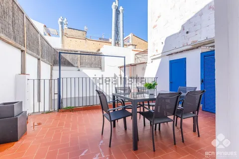 Flat 90 m² in Sitges