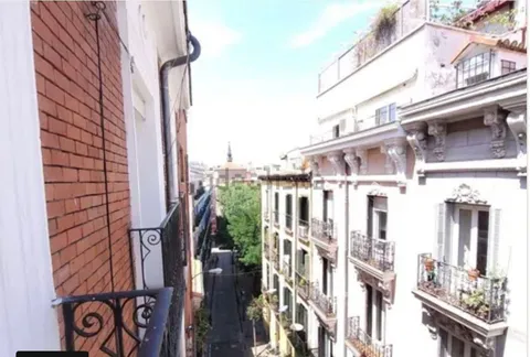 Flat 74 m² in Madrid