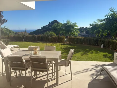 Appartement 221 m² à Ojén