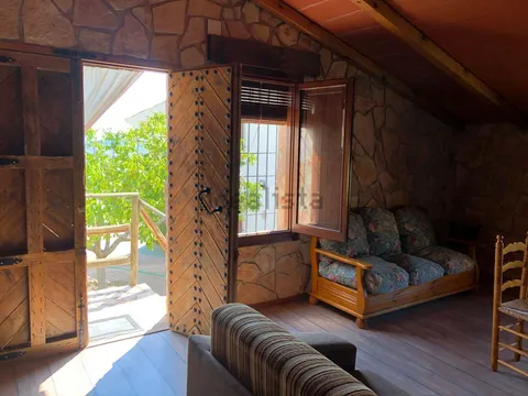 Casa de 65 m² a Huesa