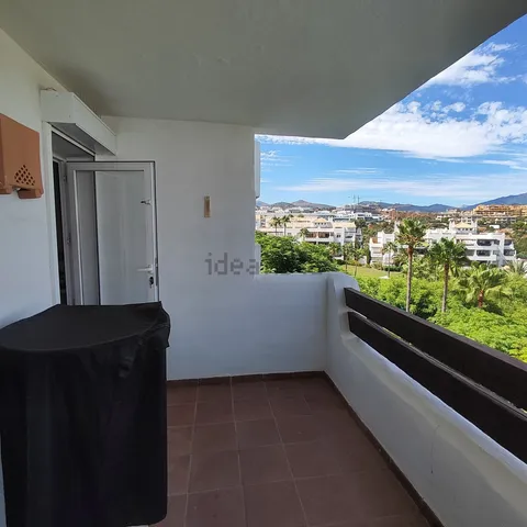 Wohnung 950 m² in Estepona